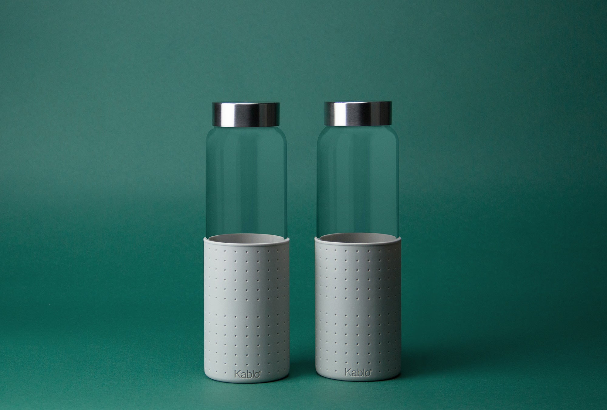 glass water bottle with silicone sleeve